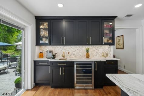 11 Auriemma Court Roxbury NJ 07850