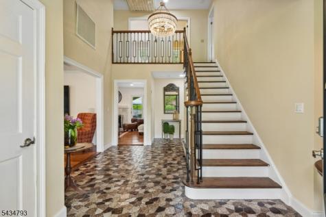 11 Auriemma Court Roxbury NJ 07850