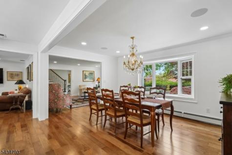 11 Auriemma Court Roxbury NJ 07850