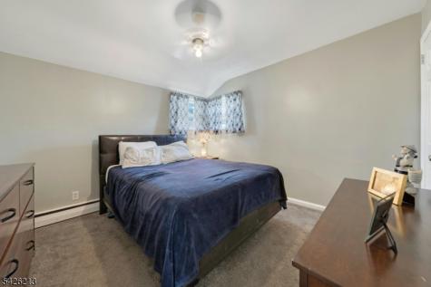 137 Lincoln Place Waldwick NJ 07463