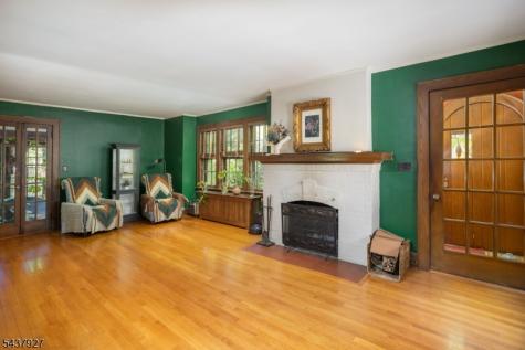 789 Woodland Avenue Plainfield NJ 07062