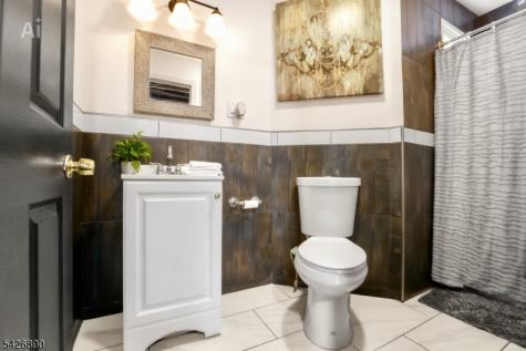 129 Greenwood Avenue East Orange NJ 07017