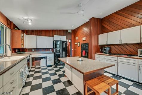 2009 E Glen Avenue Washington NJ 07676