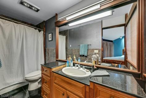 2009 E Glen Avenue Washington NJ 07676