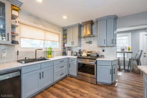 16 Eagle Terrace West Orange NJ 07052