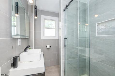 16 Eagle Terrace West Orange NJ 07052