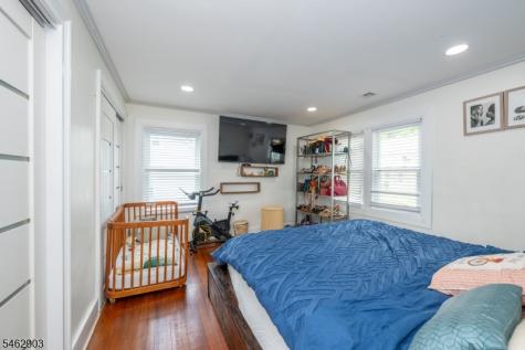 16 Eagle Terrace West Orange NJ 07052