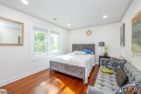 16 Eagle Terrace West Orange NJ 07052