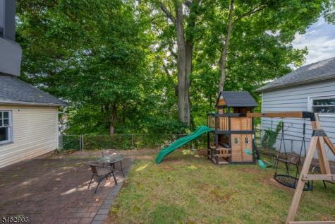 16 Eagle Terrace West Orange NJ 07052
