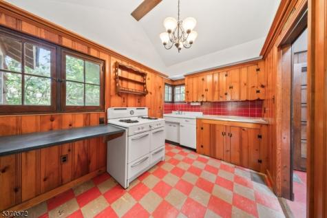 209 Alturas Road Vernon NJ 07422