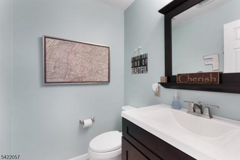 64 Country Club Lane Harmony NJ 08865
