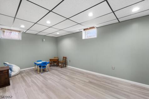 64 Country Club Lane Harmony NJ 08865