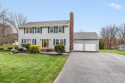64 Country Club Lane Harmony NJ 08865