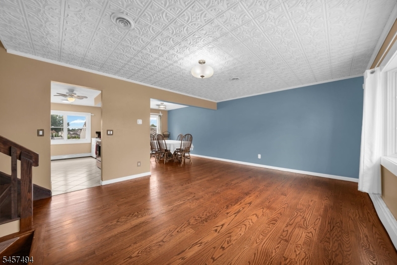 2574 Allen Avenue Union NJ 07083