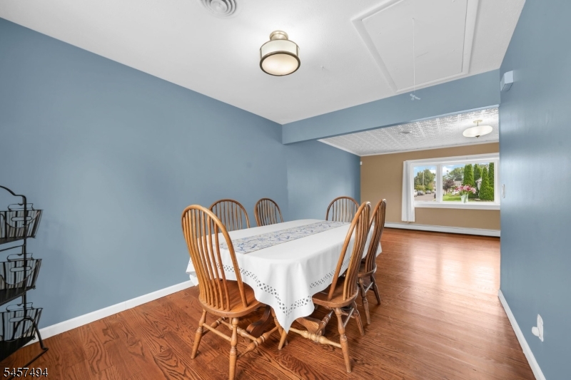 2574 Allen Avenue Union NJ 07083