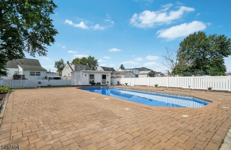 2574 Allen Avenue Union NJ 07083