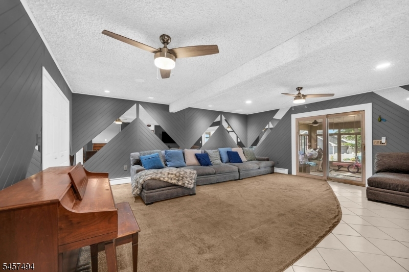 2574 Allen Avenue Union NJ 07083