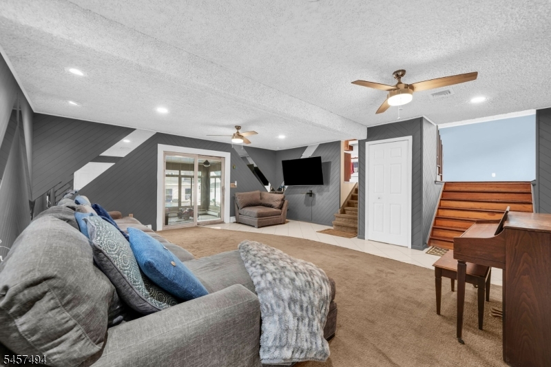 2574 Allen Avenue Union NJ 07083