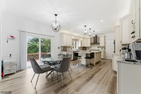 8 Danielle Drive Wayne NJ 07470