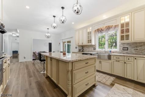 8 Danielle Drive Wayne NJ 07470