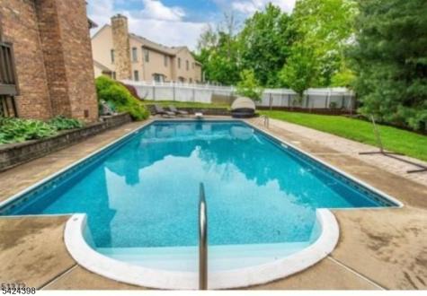 8 Danielle Drive Wayne NJ 07470