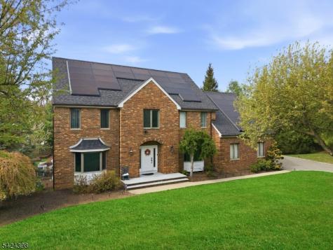 8 Danielle Drive Wayne NJ 07470