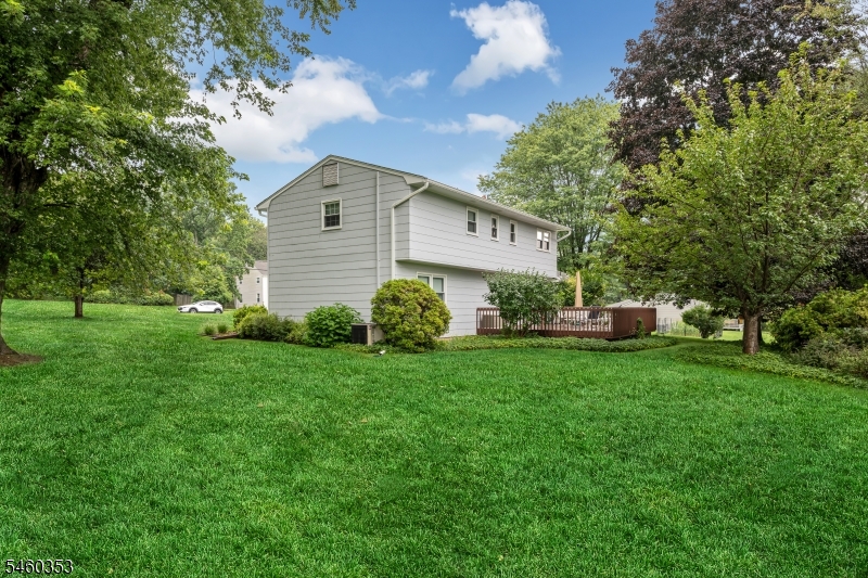 3 Bridle Lane Mount Olive NJ 07828