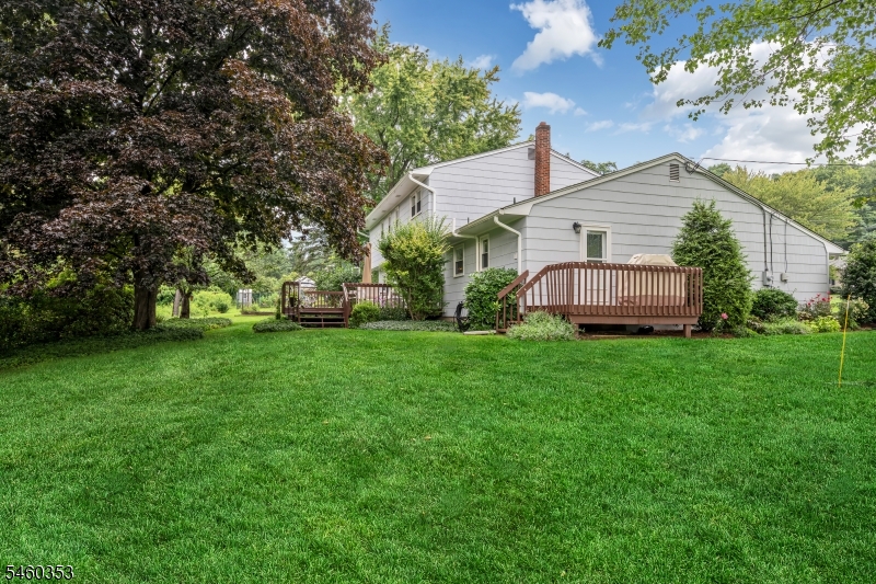 3 Bridle Lane Mount Olive NJ 07828