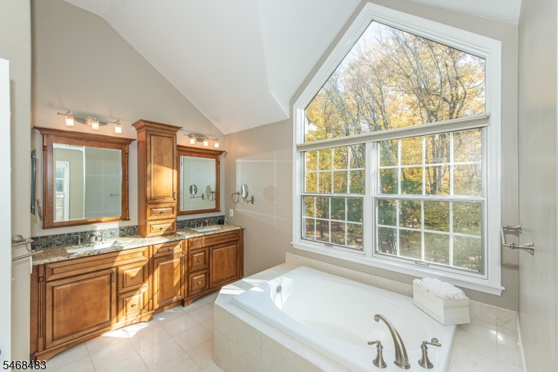 20 Heather Lane Randolph NJ 07869