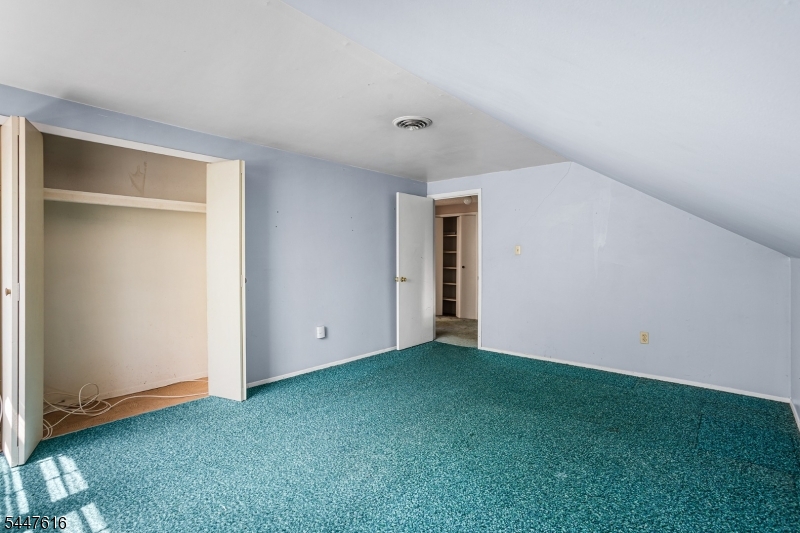 74 Country Club Road Willingboro NJ 08046