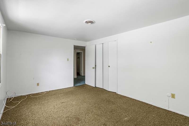 74 Country Club Road Willingboro NJ 08046