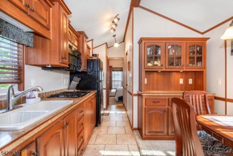 131 Sycamore Village Vernon NJ 07461