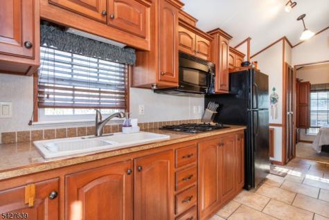 131 Sycamore Village Vernon NJ 07461