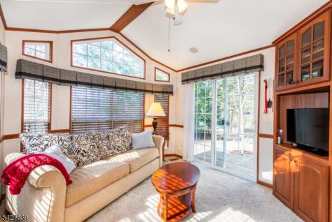 131 Sycamore Village Vernon NJ 07461