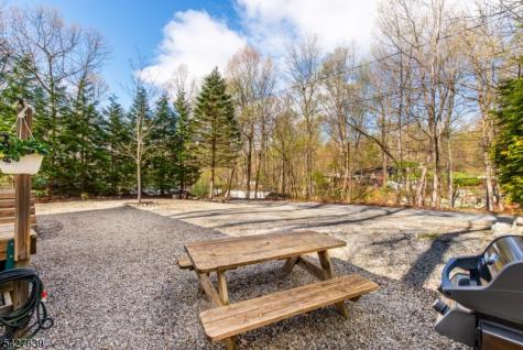 131 Sycamore Village Vernon NJ 07461