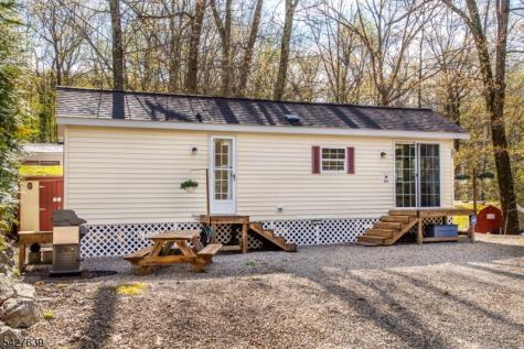 131 Sycamore Village Vernon NJ 07461