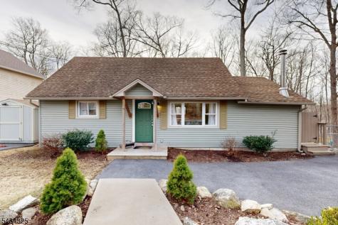 319 Midway Drive Vernon NJ 07422