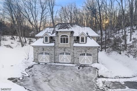 120 Goodale Road Andover NJ 07860