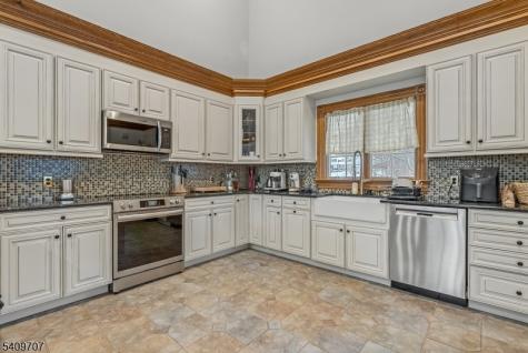 120 Goodale Road Andover NJ 07860