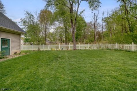 315 Morristown Road Long Hill NJ 07933
