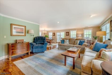 315 Morristown Road Long Hill NJ 07933