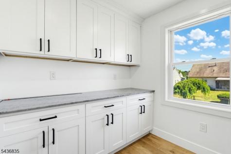 48 Kendall Drive Sayreville NJ 08859