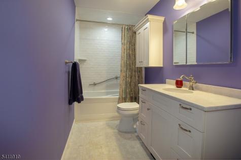 11 Beech Street Byram NJ 07874