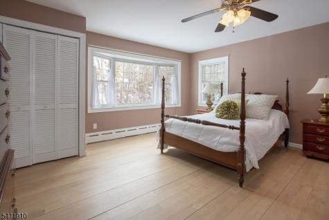 11 Beech Street Byram NJ 07874