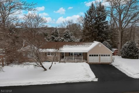 11 Beech Street Byram NJ 07874