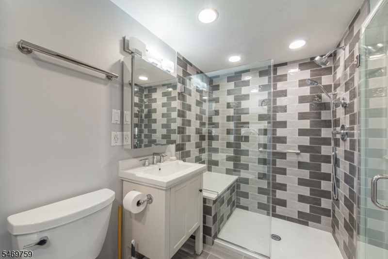 54 Baker Avenue Wharton NJ 07885