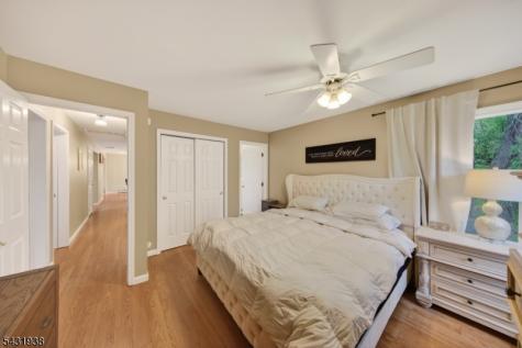 13 Valley Drive Vernon NJ 07418