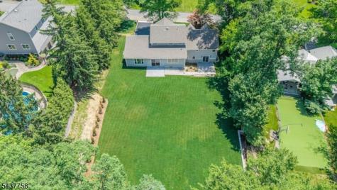 51 Brookside Terrace North Caldwell NJ 07006