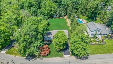 51 Brookside Terrace North Caldwell NJ 07006