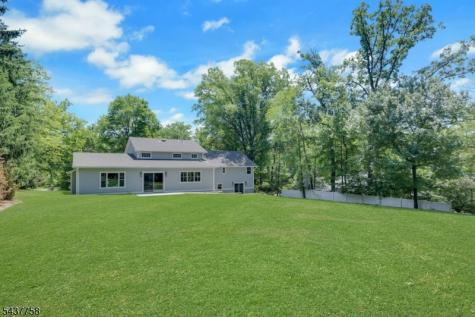 51 Brookside Terrace North Caldwell NJ 07006